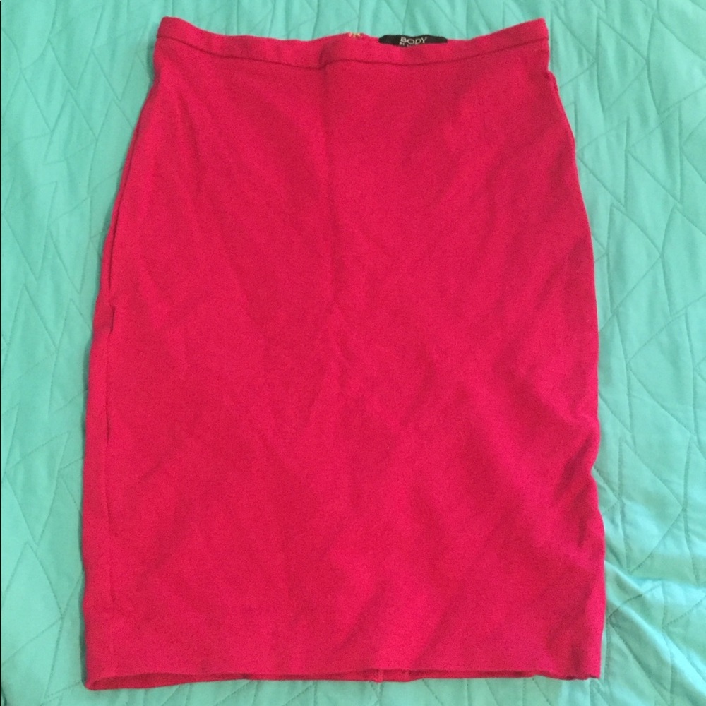 Body by Victoria pencil skirt